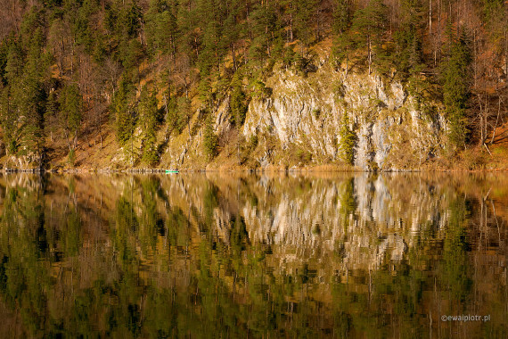 <span id="wp-image-14162" class="exif"><span class="aperture">Przysłona: ƒ/8 <span class="focal_length">Ogniskowa: 70mm <span class="iso">Czułość ISO: 200 <span class="shutter_speed">Czas naświetlania: 1/160s </span>