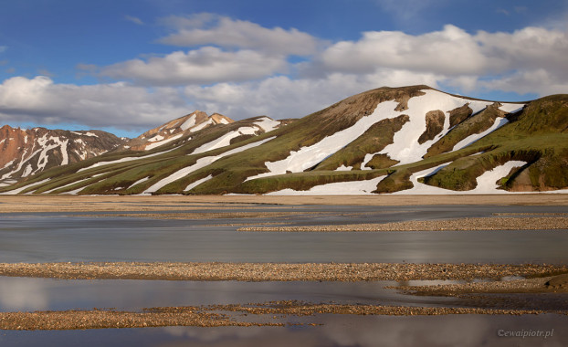 <span id="wp-image-11399" class="exif"><span class="aperture">Przysłona: ƒ/11 <span class="focal_length">Ogniskowa: 26mm <span class="iso">Czułość ISO: 100 <span class="shutter_speed">Czas naświetlania: 13s </span>