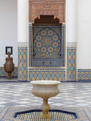 W muzealnych wnętrzach Marrakeszu