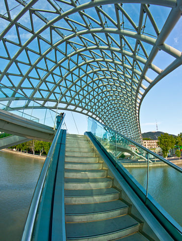 Tbilisi, Most Pokoju