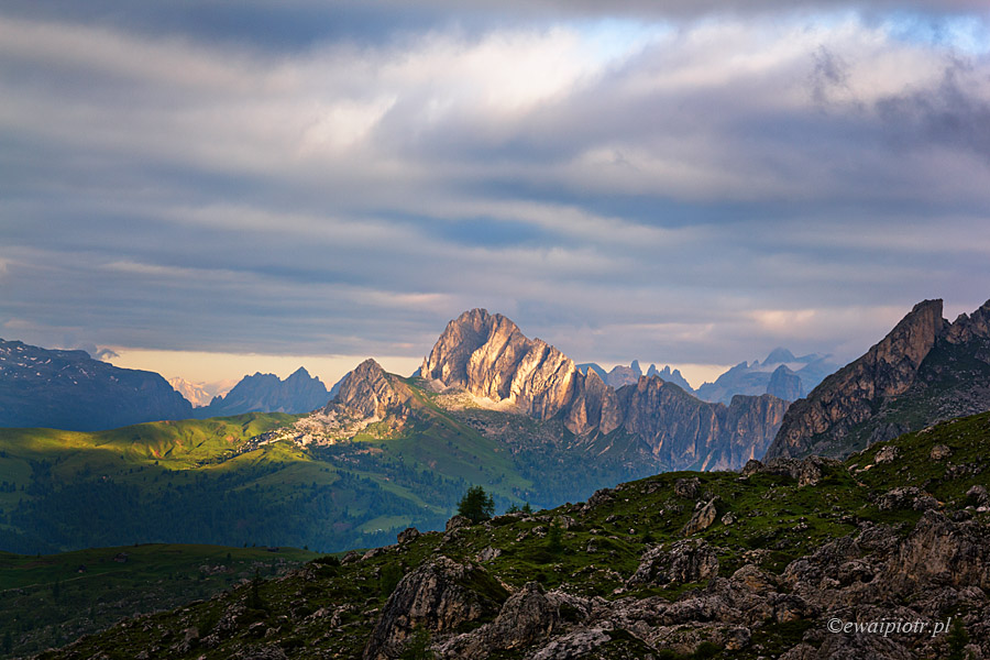 Widok z przełęczy Giau, Dolomity