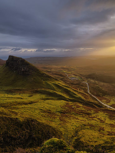 Świt w górach Quiraing, Szkocja