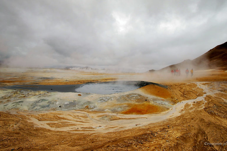 Pola geotermalne Namafjall, Islandia