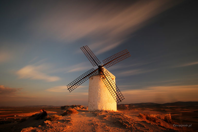 wiatrak w Consuegrze, Andaluzja