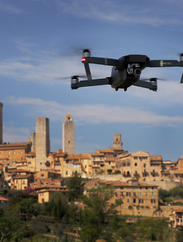Dron nad San Gimignano, Toskania