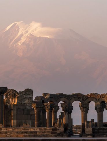 Zvartnost, ruiny katedry, Ararat o wschodzie słońca, fotowyprawa do Armenii