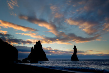 Zimowy poranek na Reynisfjara, Islandia
