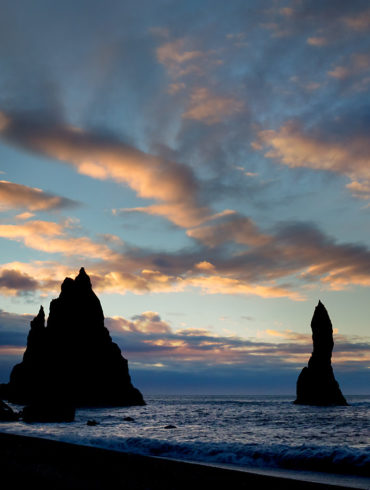 Zimowy poranek na Reynisfjara, Islandia