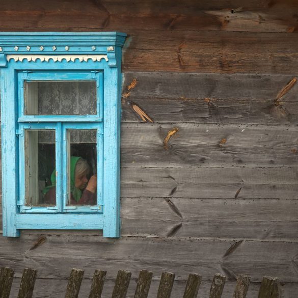 Babuszka i okienko, Polesie