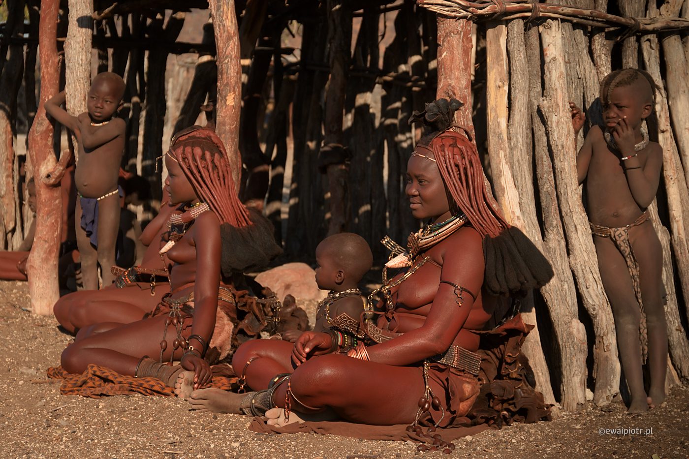 W wiosce Himba, Namibia