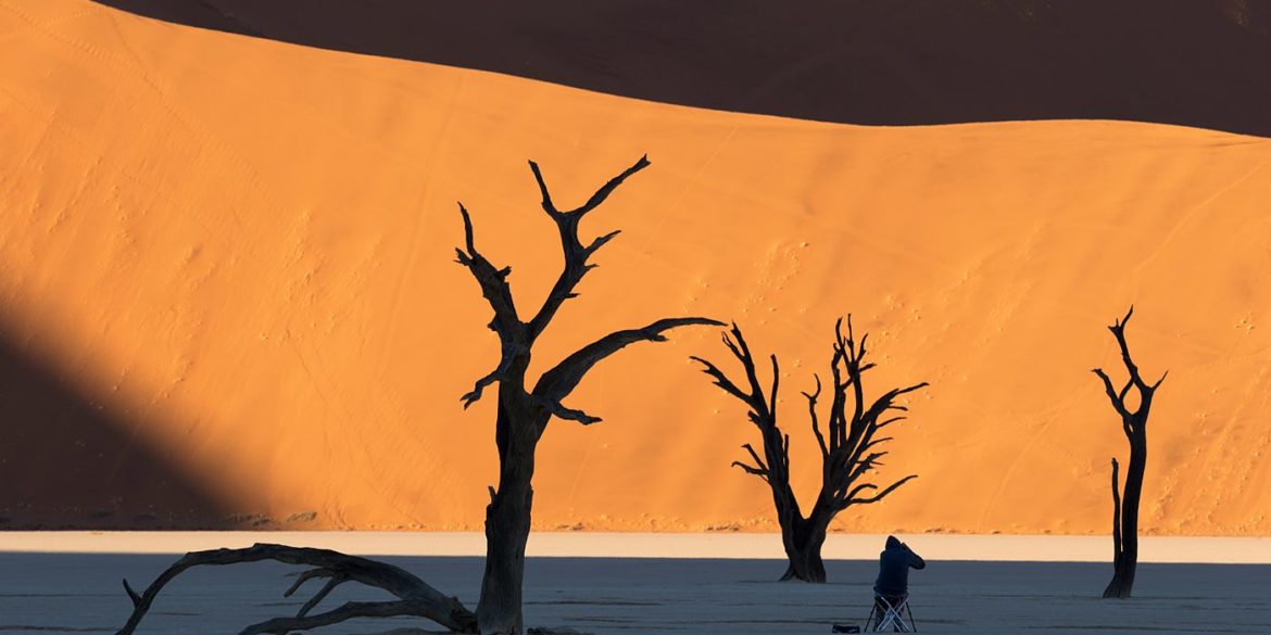 Deadvlei i fotograf, Namibia