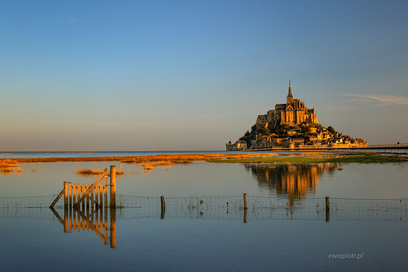 Mont Saint Michel i płotek, Bretania, fotowyprawa