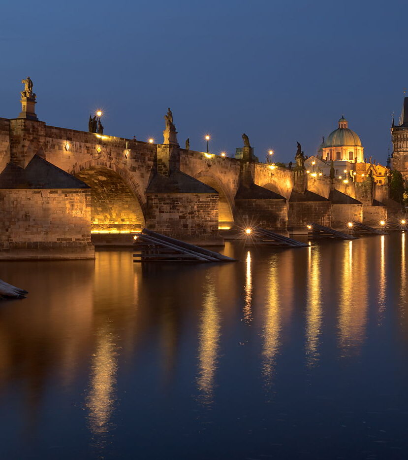 Most Karola o zmierzchu, Praga