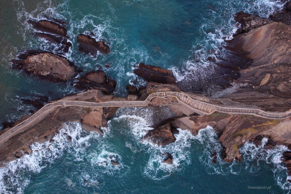 Droga do San Juan de Gaztelugatxe, Biskaje, Hiszpania