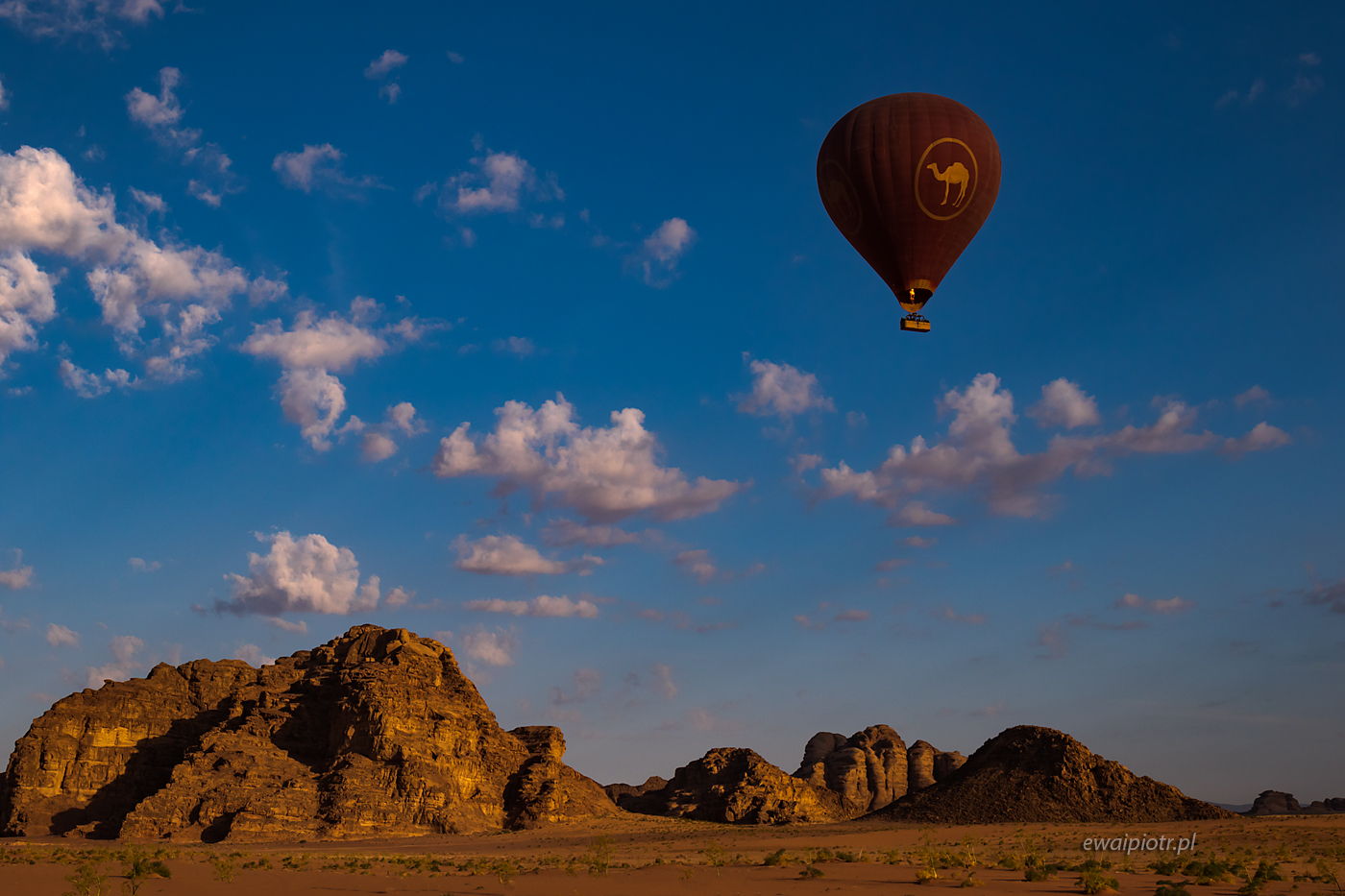 Balon nad pustynią Wadi Rum, Jordania, fotowyprawa