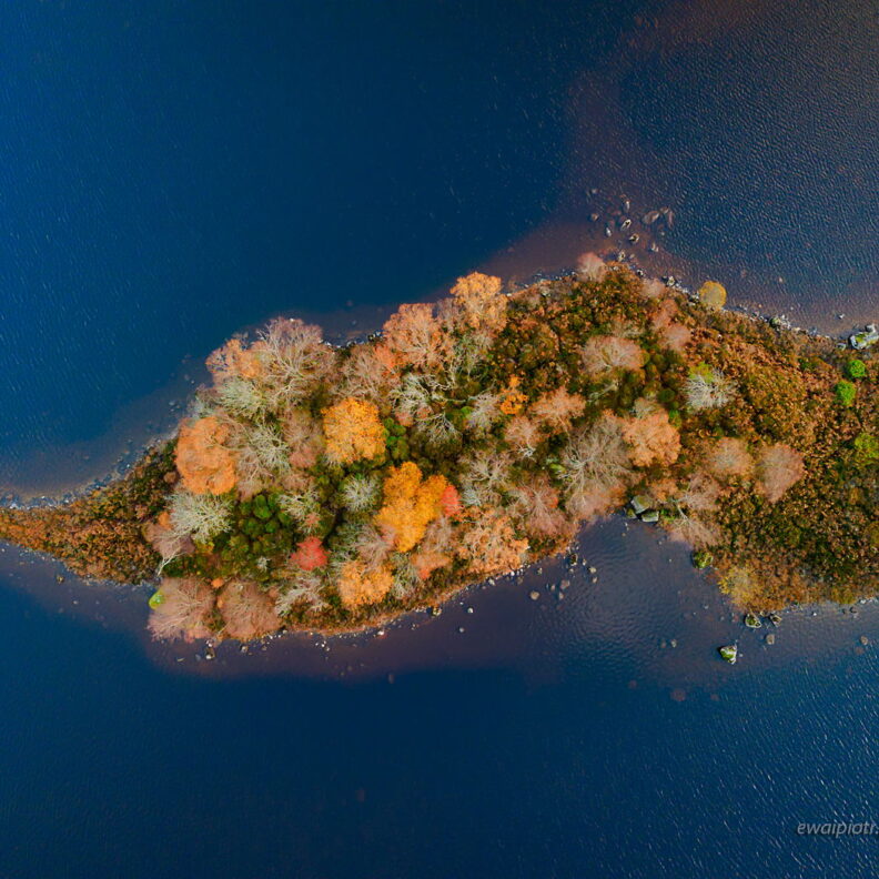 Jesienna wyspa, Szkocja, z drona, DJI Mini 3