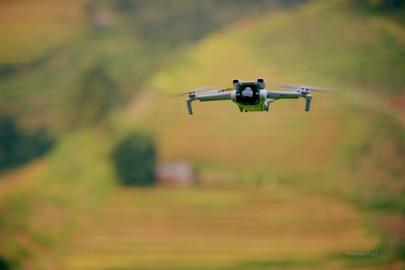 Oko w oko z DJI Mini 3, dron w Wietnamie, projekt fotograficzny z drona