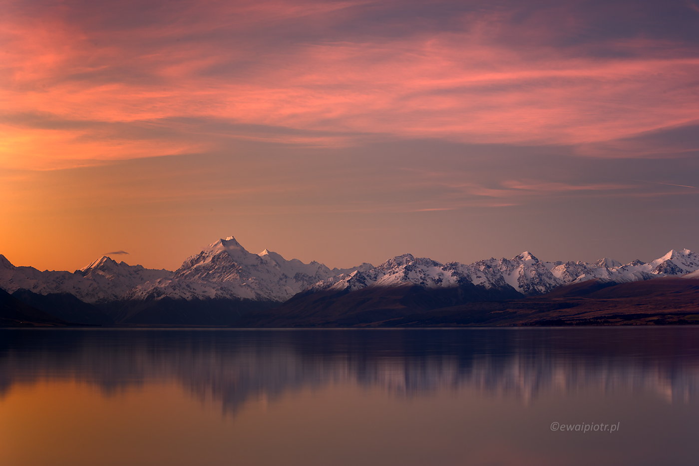 Widok na Aoraki przez jezioro Pukaki, Nowa Zelandia, fotowyprawa