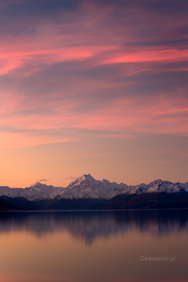 Widok na Aoraki przez jezioro Pukaki, Nowa Zelandia, wyprawa fotograficzna