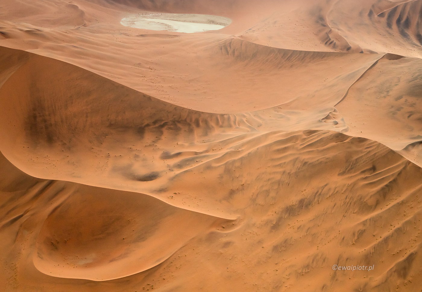 Wydmy z lotu samolotem, Namibia