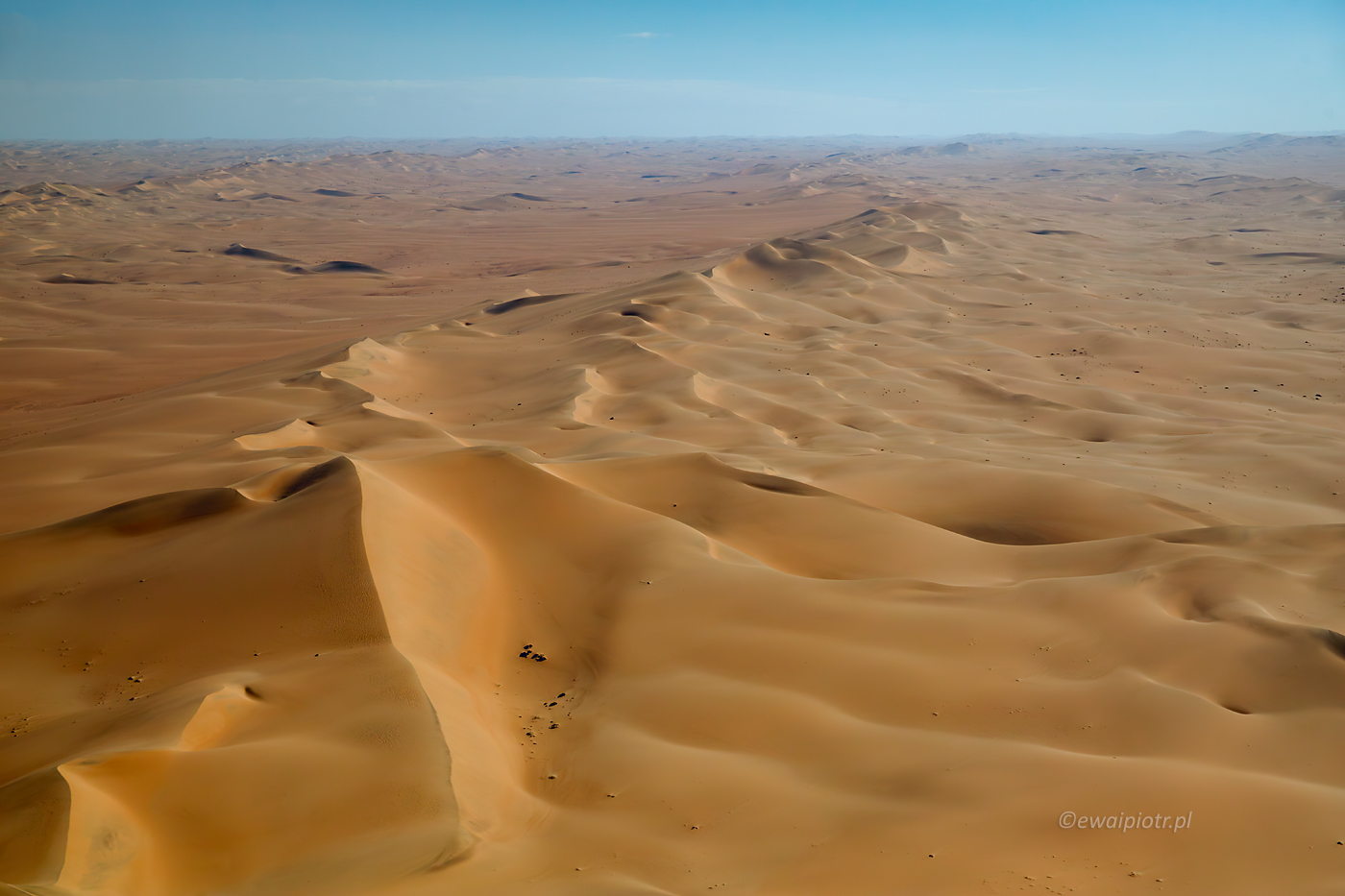 Wydmy z lotu awionetką, Namibia, fotografowanie z awionetki, fotowyprawa
