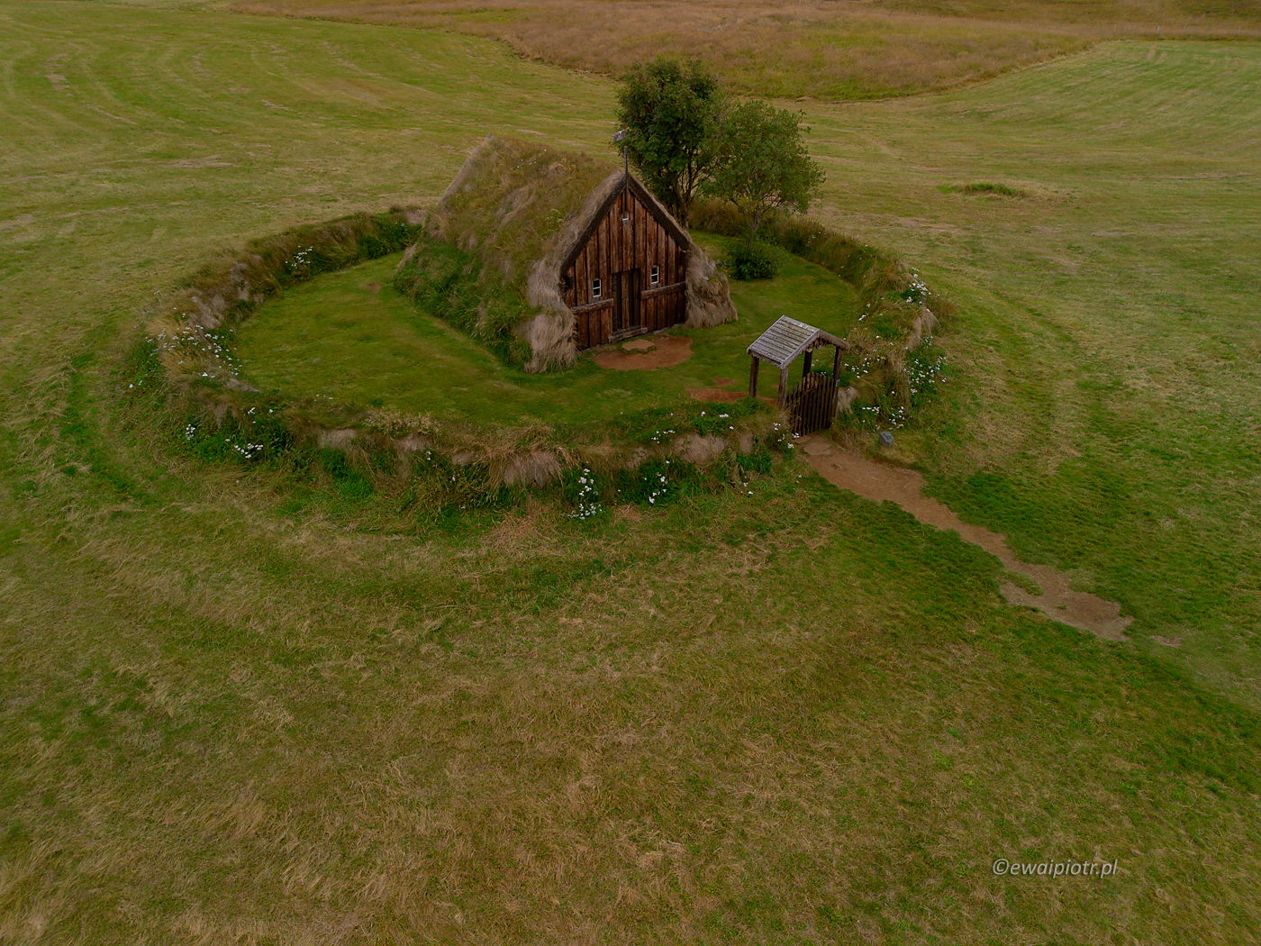 Grafarkirkja z drona, Islandia
