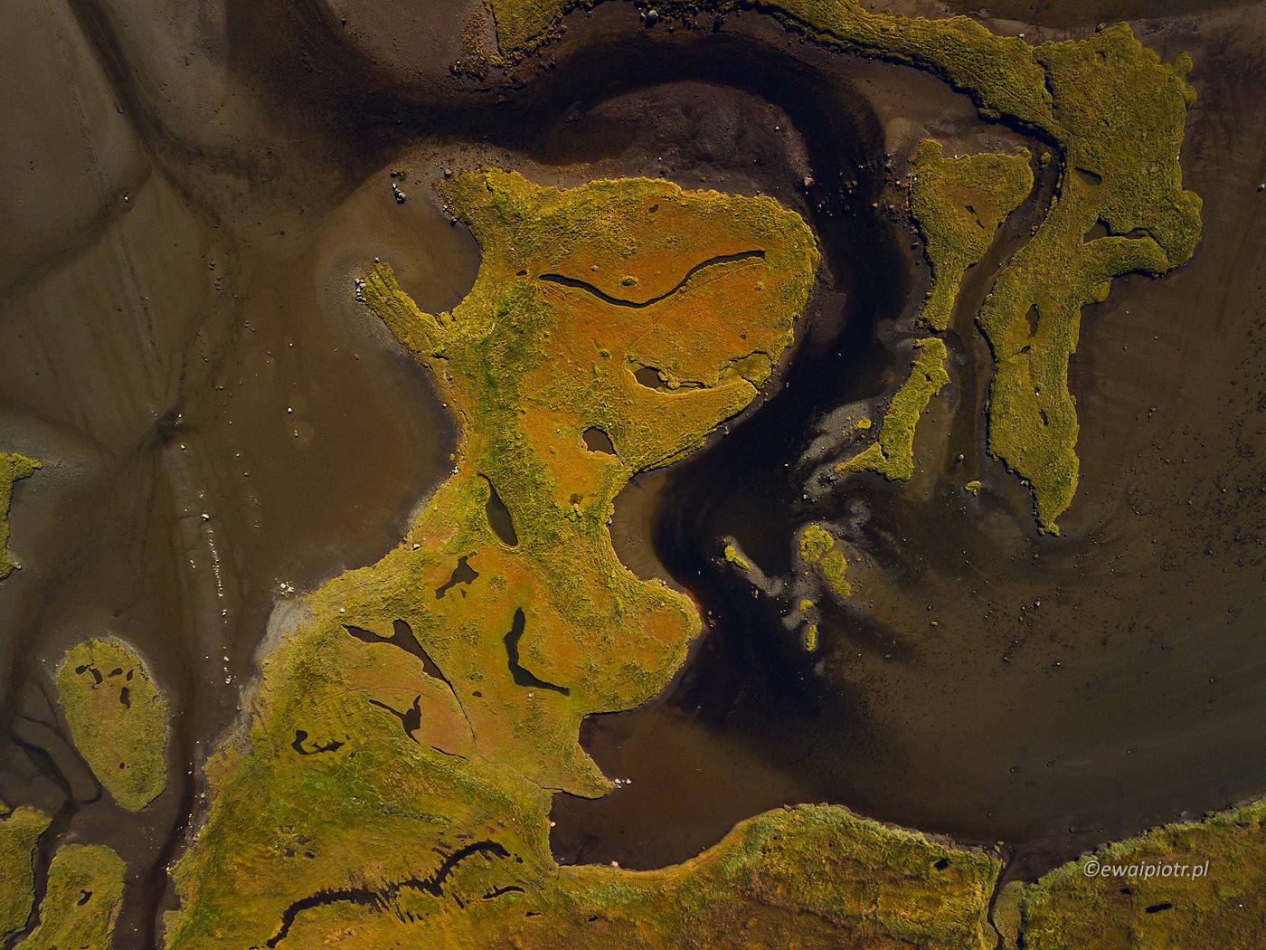 Zielony smok, Islandia, z drona