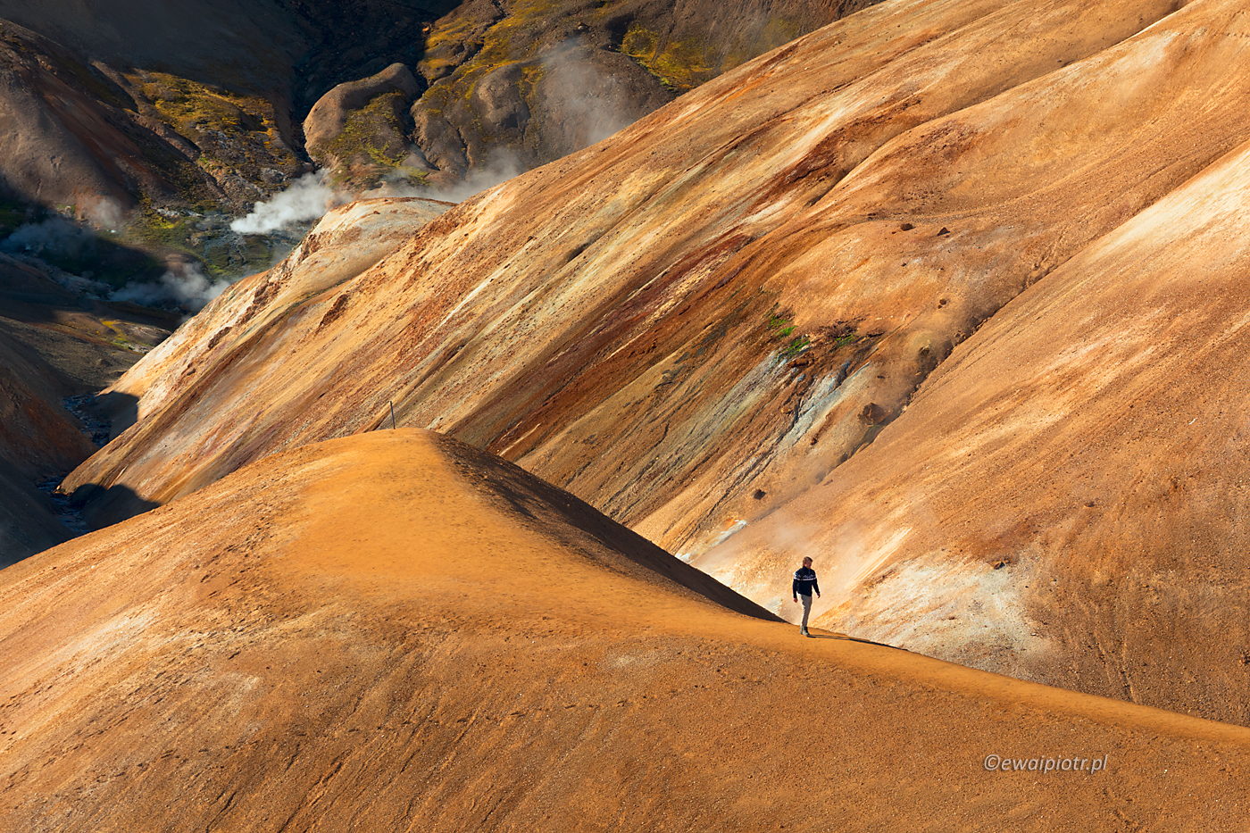 Spacerem po wzgórzach, Islandia